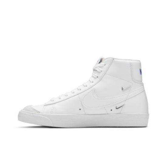 Nike Wmns Blazer Mid 77 SE Sisterhood White Metallic Silver CZ4627-100