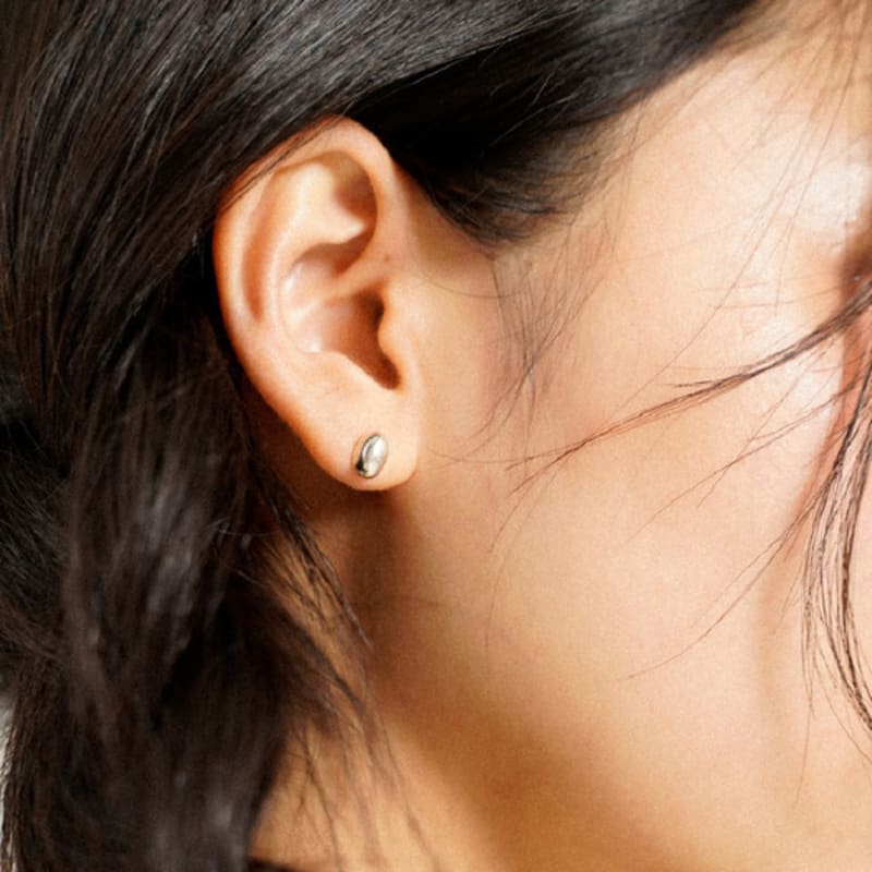 Moodydoo Bean Earring