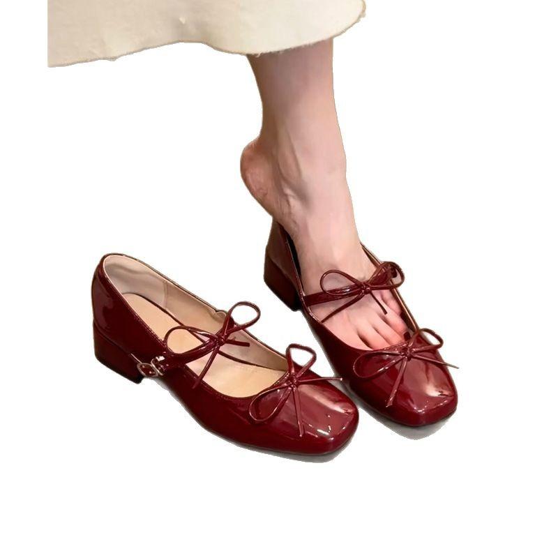 Thick high heels and light mouth single shoes for women's 2025 spring and autumn new models with skirts Mary Jane small leather shoes