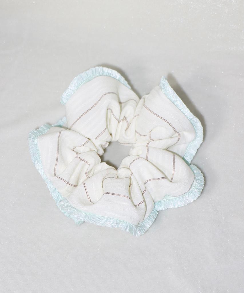 Sunae Mint Vanilla Gelato Scrunchie