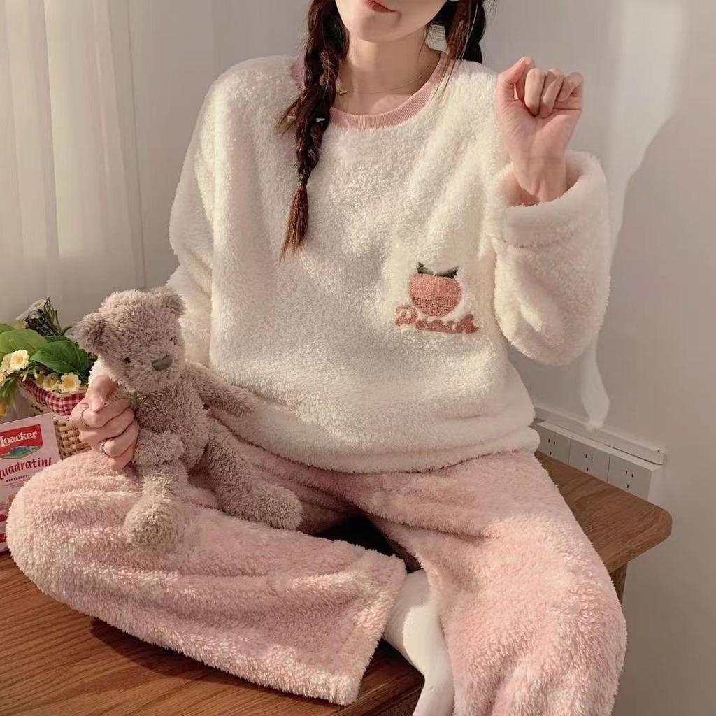 Dam Pyjamas Set i Flanell och Korallfleece med Rutmönster - Varma och Mjuka Sovkläder för Höst/Vinter
