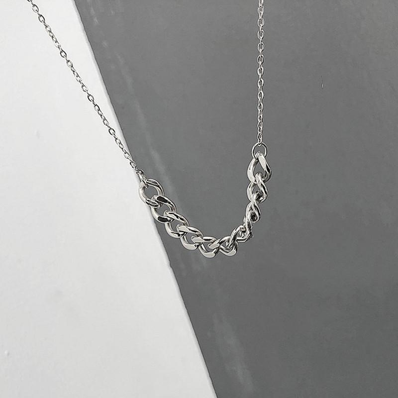 Fashion High Design Cold Wind Collarbone Chain Women Versatile Simple Splicing Short URL Necklace