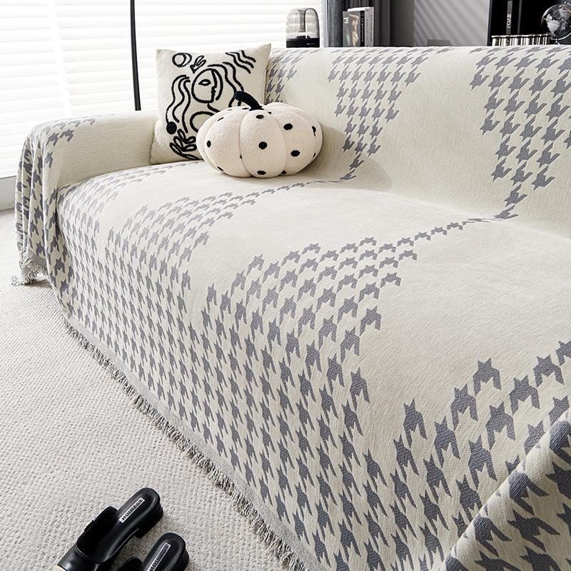 Chenille Sofa Cover Universal Four Seasons Dust Proof One Piece Living Room Straight Row Sofa Towel Cover JUEoth 180*130cm