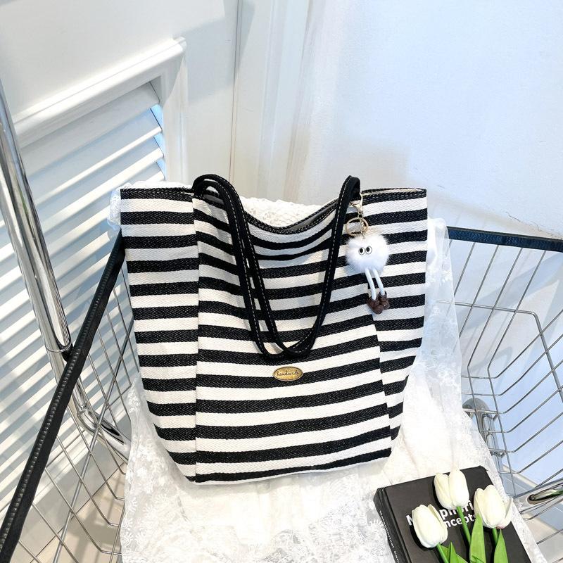 

Литературная полосатая тканевая сумка Новая портативная сумка для отдыха Большая вместимость на плечо подмышку Сумка-тоут no pendant чёрный