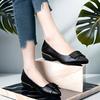 Sapatos Femininas Women Cute Pointed Toe Black Plaid Patern Slilp On Square Heel Shoes Lady Classic Red Shoes Ab668
