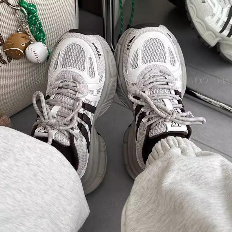 Daddy Shoes Women's 2025 New Spring and Autumn Winter Super Fire Thick Sole Heightening Sports Women's Shoes Popular Versatile Casual Shoes