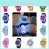 Fashionable Glow-in-the-dark Quartz Watch For Adults Waterproof Sports Watch With Silicone Band