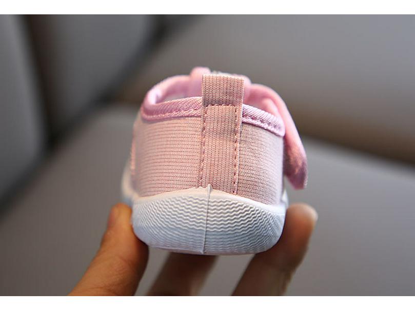Baby Girl Spring/Summer Soft Sole First Walker Squeaky Sandals for Ages 0-2