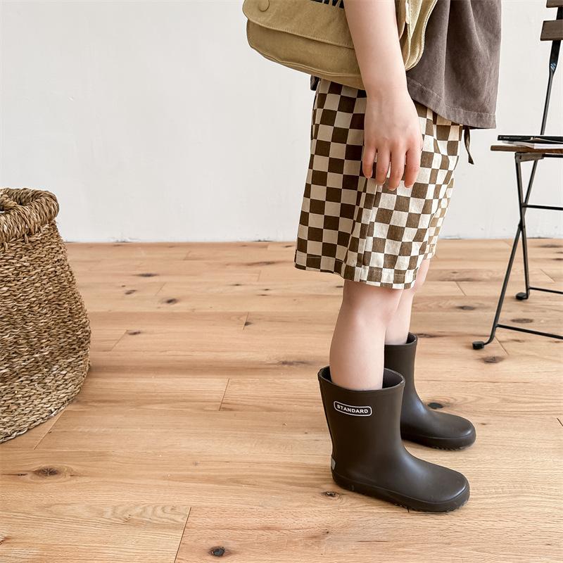 Dziecięce Letnie Cienkie Szorty Patchworkowe Niemowlęce Dziewczęce Luźne Butikowe Krótkie Spodnie dla Chłopców Modne Kraciaste Bawełniane Krótkie Spodnie