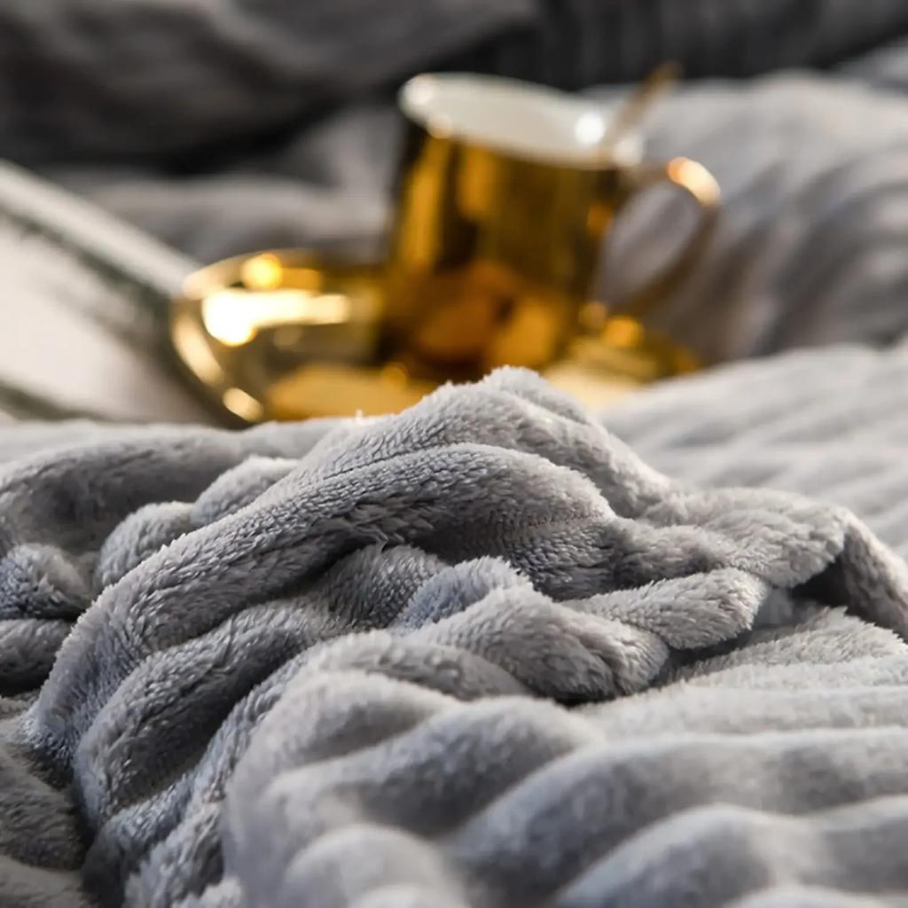 Milk Velvet Winter Thick Bed Set Double Sided Solid Color Flannel Corduroy Duvet Cover Set Winter Warm Bedding Sheet  220×240CM