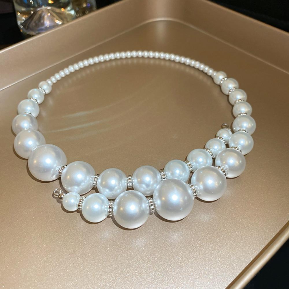 Diamond-encrusted Flower Geometric Pearl Necklace Temperament Light Luxury Sweater Chain French Retro Necklace Autumn and Winter