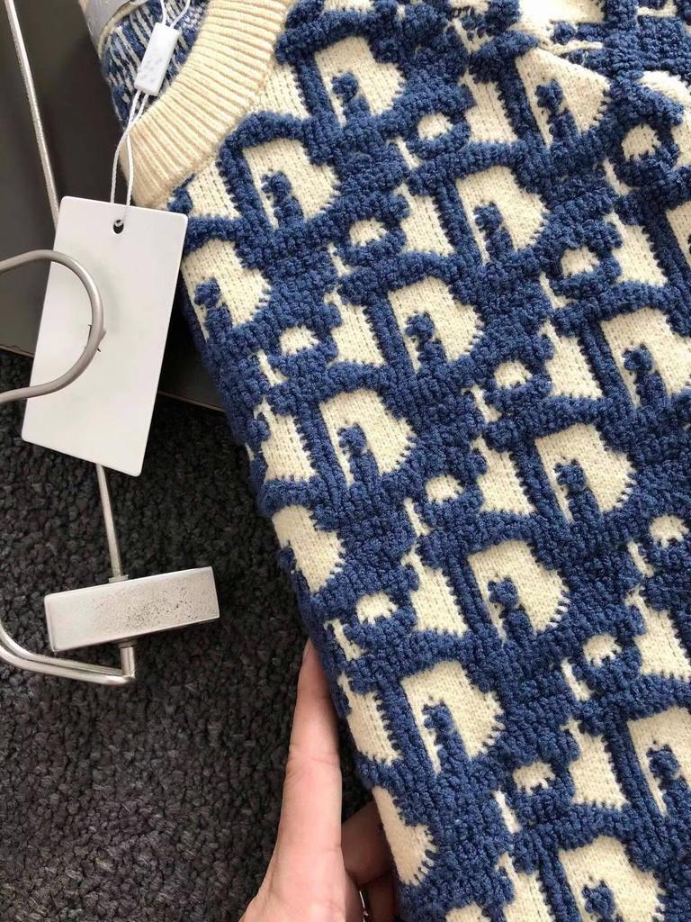 Férfi Téli Luxus Cipzáros Jacquard Kötött Pulóver: Divatos, Sokoldalú és Jólképzett Nehézsúlyú Felső