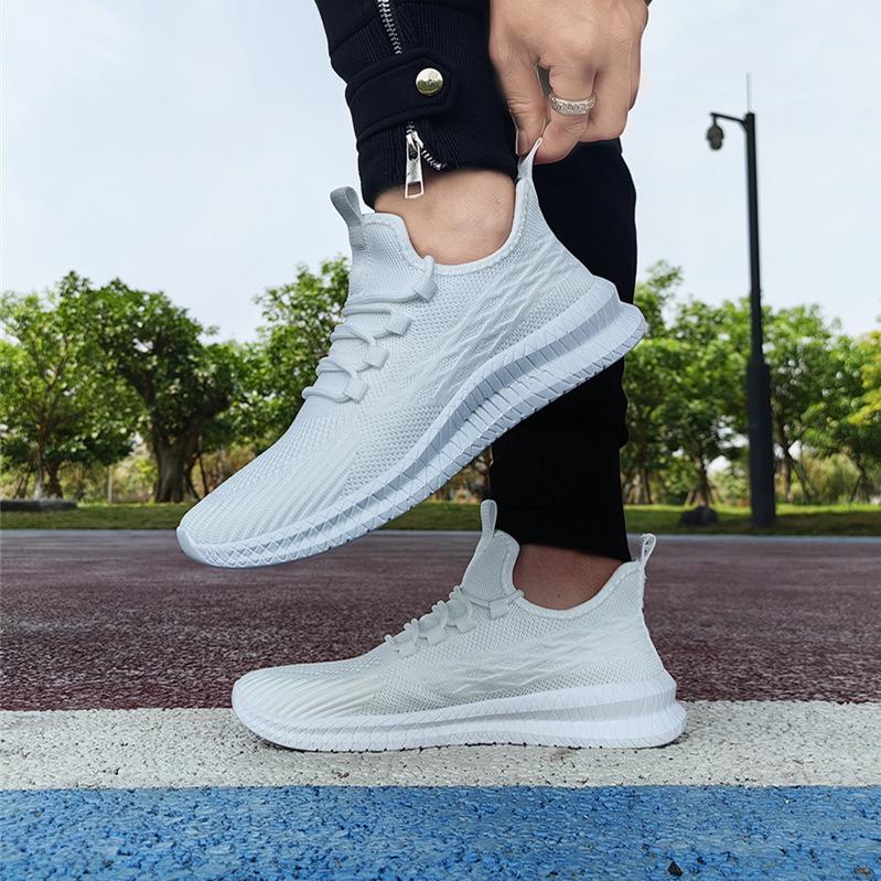 Flying woven men's shoes casual fashion simple breathable lightweight large size men's shoes men's shoes