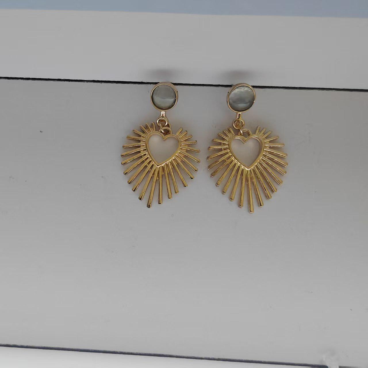European Style Eye of Horus Geometric Sun Star Tassel Earrings