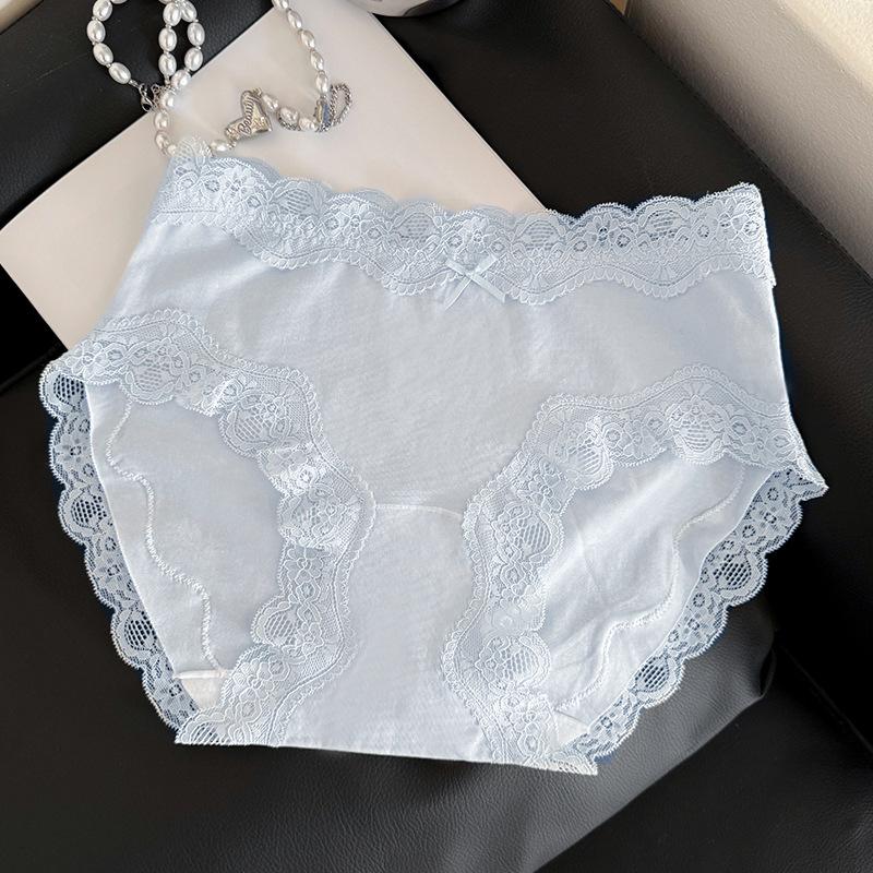 Ladies Spring and Autumn New Sexy Lace 10A Bacteriostatic Briefs