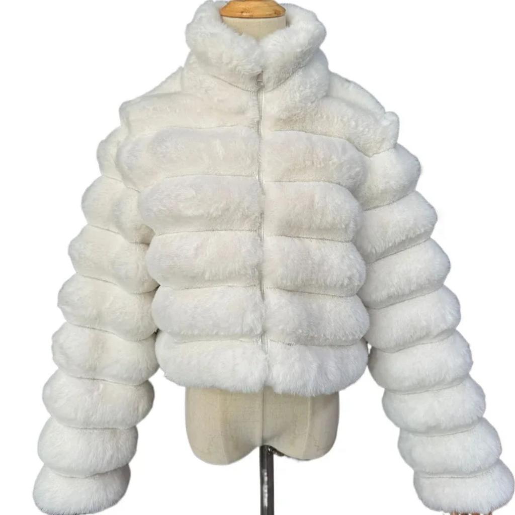 VAYLA Faux Fur Women Coats Stand Collar Full Sleeve Short Coat Thick Warm Solid Temperament Elegant Splice Autumn Winter