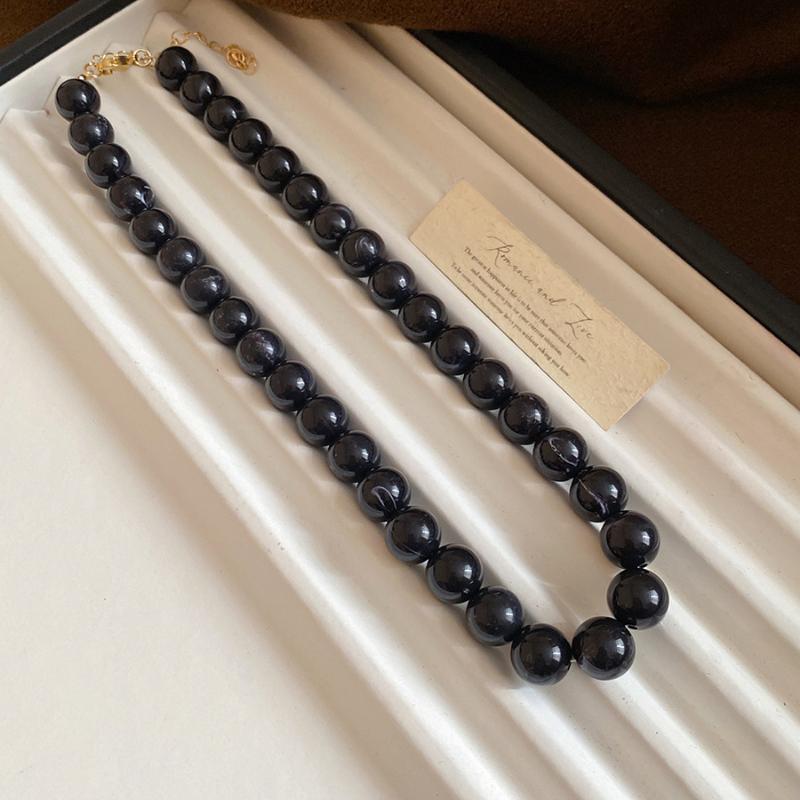 Colorful Elegant Bead Collarbone Chain Vintage Round Acrylic Bead Choker Delicate Neck Accessory for Prom Wear