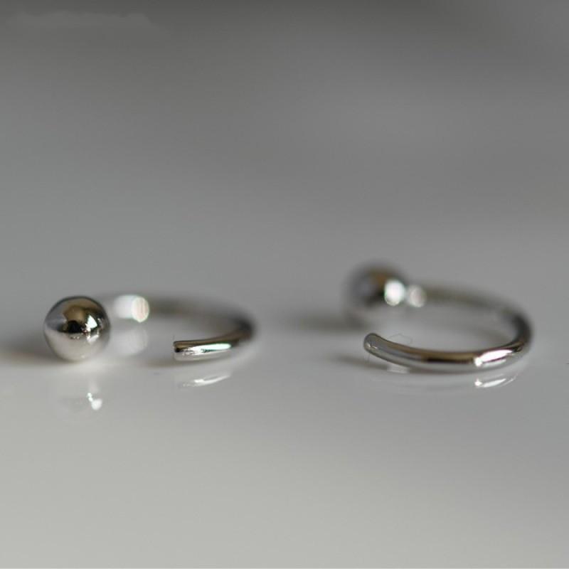 Plain Ring Unique Earrings Women's Korean Version Small Fresh Simple Open Earrings High-end Ear Jewelry