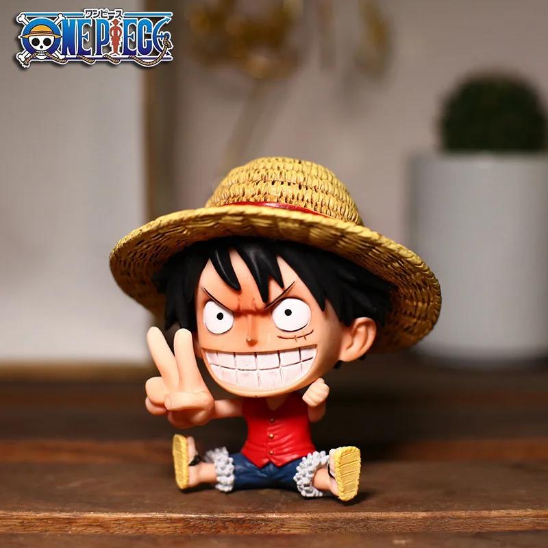 Anime One Piece Figurka Akcji Świąteczna 8-10 cm PVC Luffy Roronoa Zoro Urocze Ozdoby Wersja Q Dekoracja Samochodu Model Kolekcjonerski