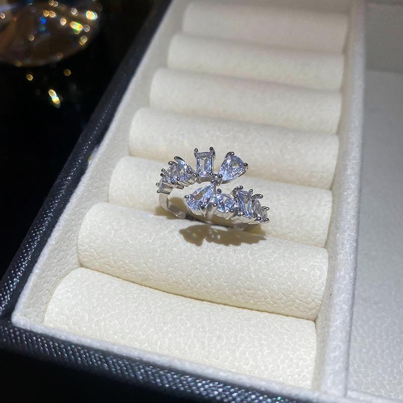 Eleganter Kürbis Zirkon Ring: High-End Modedesign für Frauen, Perfekt für den Zeigefinger und vielseitig tragbar