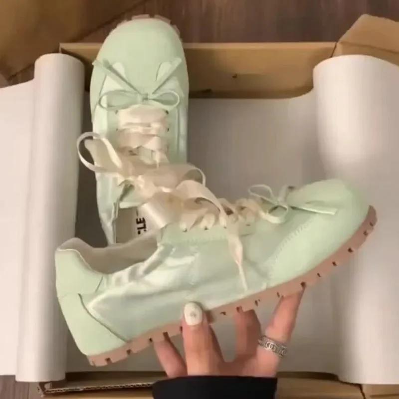 Fashion Bow Women Sport Shoes Flats Lace Up Running Shoes New 2024 Designer Trend Summer Autumn Casual Mujer Zapatos Hiking Sneakers