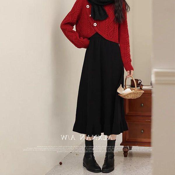 

Винтажный комплект свитера и юбки Petite Goddess Vibe в стиле Гонконга - Осень/Зима 2025 2XL