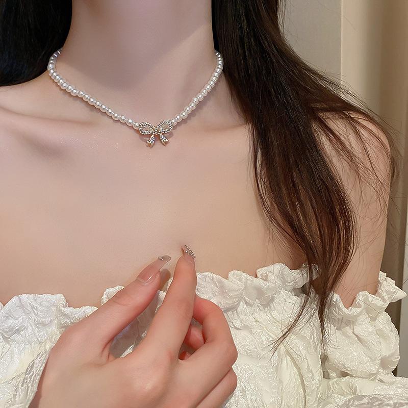 iF ME Crystal Bow Artificial Pearls Necklace for Women Clavicle Chain Choker Jewelry Accessories