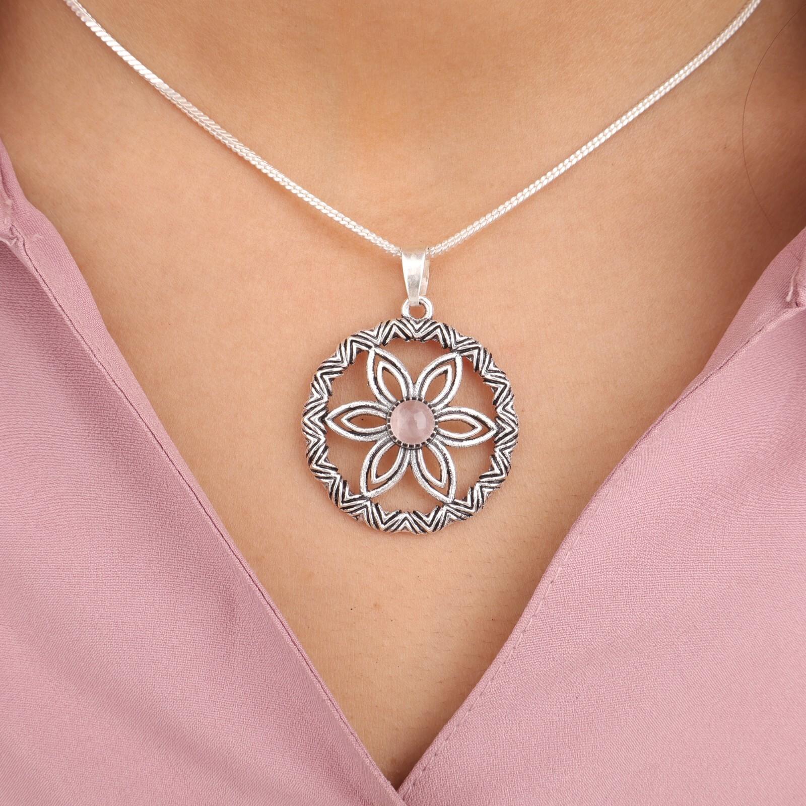 

Natural Rose Quartz Gemstone 925 Sterling Silver Jewelry Handmade Pendant1.48 CP-29-31