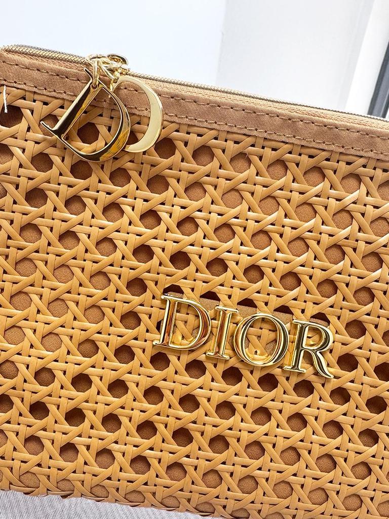 Dior Woven Mesh Makeup Pouch Large Capacity 23×16cm Gold Zipper Cosmetic Bag Travel Women Daily Storage Pouch