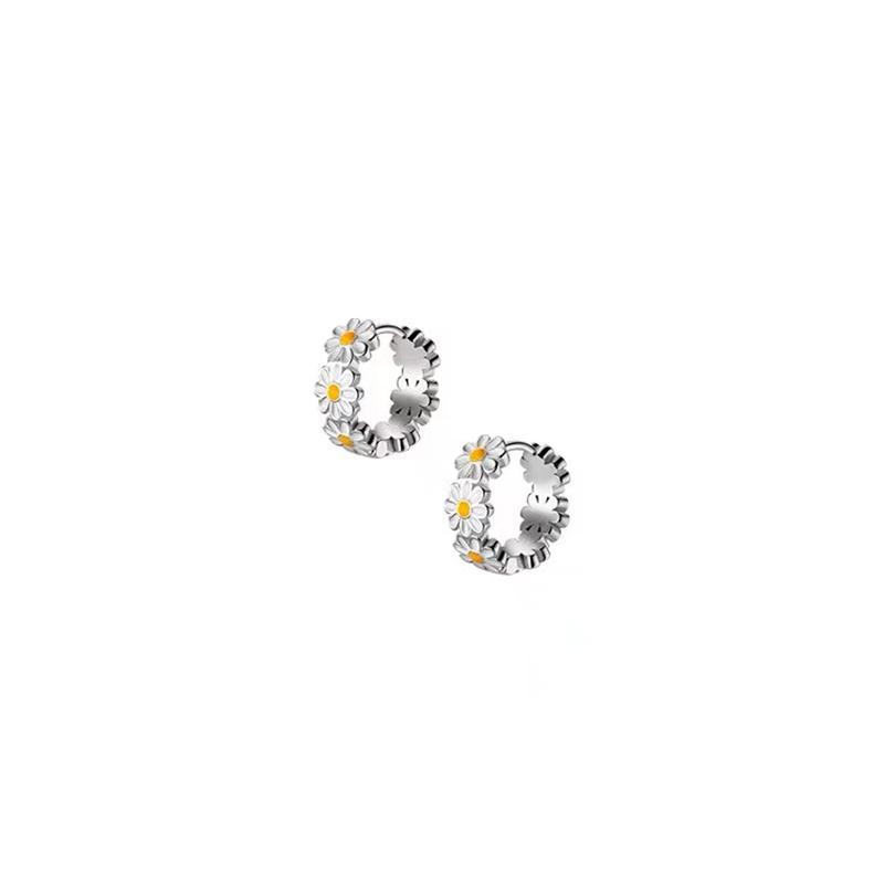 New 925 Sterling Silver Daisy Earrings Charm Distinctive Geometric Shape Women Earrings Birthday Gift Exquisite Jewelry