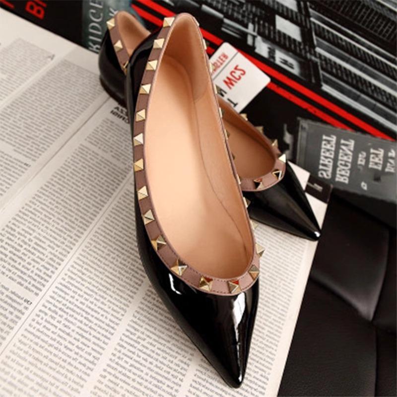 Fashion Small Size 31 32 33 Flat Shoes for Women Spring and Autumn Rivet Pointed Flat Shoes Shallow Large Size Shoes for Women 44 45
