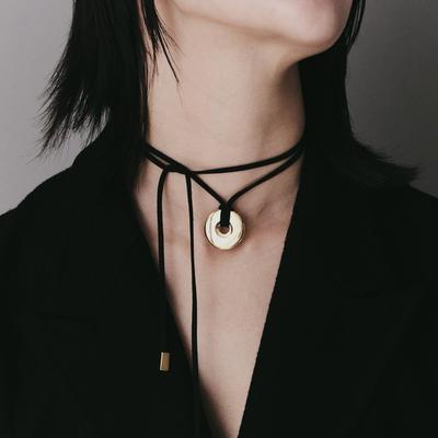 Premium Metal Copper Plated 18K Real Gold Disc Pendant Black Rope Sweater Chain Niche Fashion Simple Necklace Women