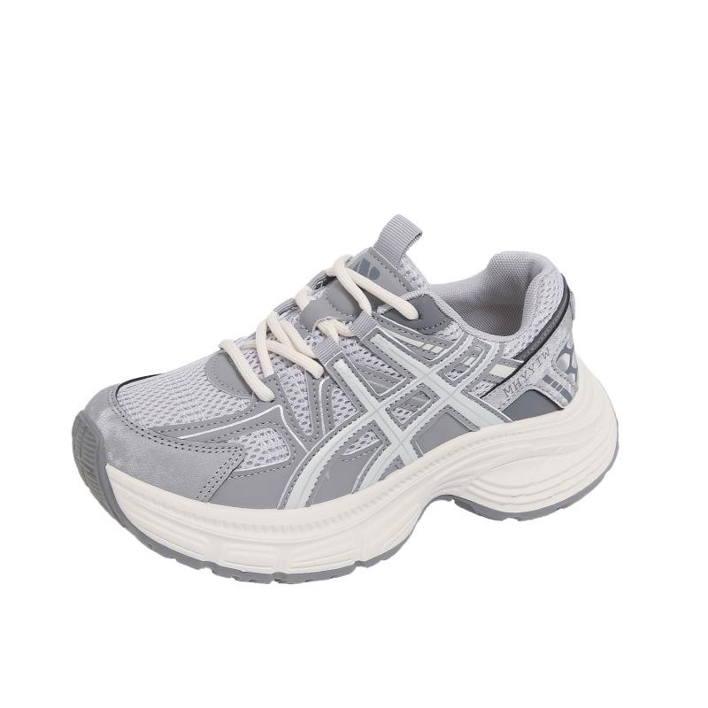 Thick-soled heightening dad shoes for women 2025 autumn new popular versatile breathable mesh super fire casual sports shoes