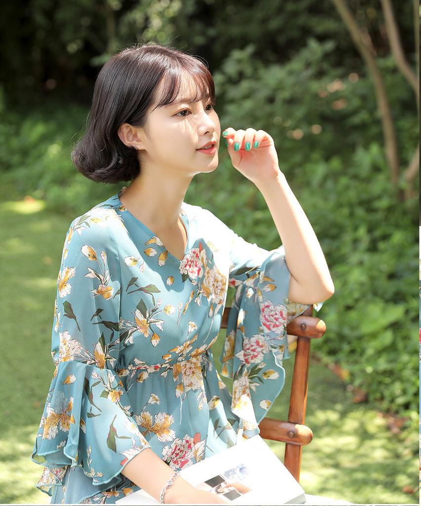 Ppaeppae Winged Sleeve V-Neck Elastic Waist Floral Dress