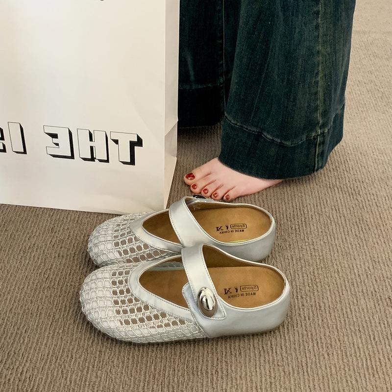 

Wear 2025 summer flat-bottomed half-slippers, Korean casual bag head cool slippers, new women s hollow and breathable hole shoes 40 серебряный