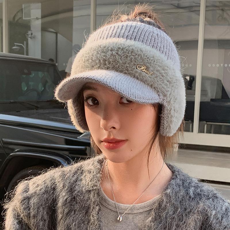Korean Versatile Hat for Women In Winter Riding Windproof Ear Protection Hat Plus Velvet Warm Baseball Cap Casual Empty Top Wool Hat