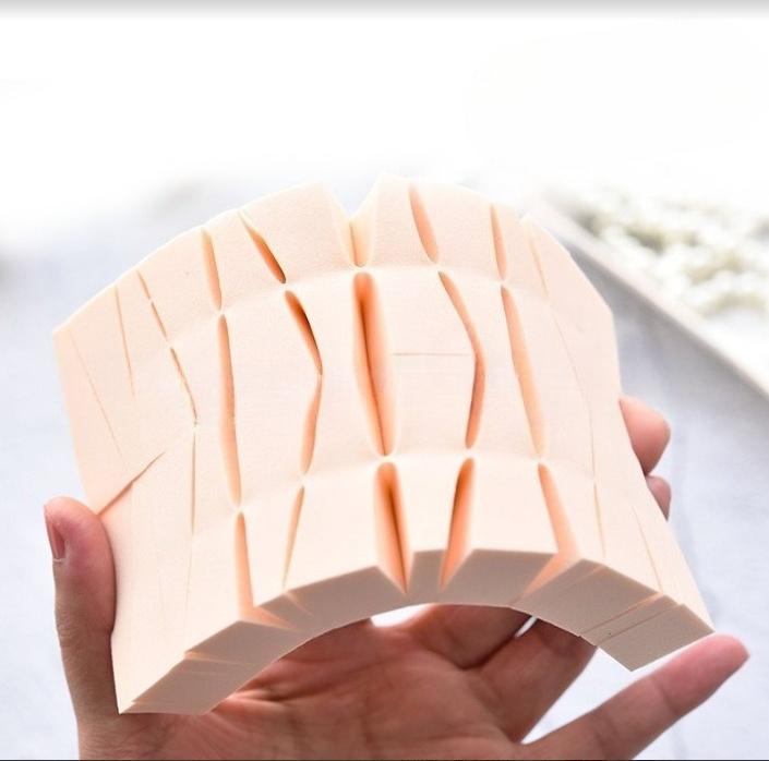 24Pcs Makeup Puff Triangle Face Foundation Cosmetic Women Beauty Makeup Wedges Sponge Wet and Dry Use