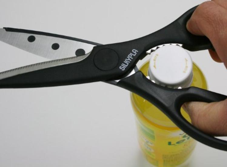 Marusho Industry Silky Cooking Scissors Black Stainless Steel ABS Resin Antibacterial Japan BLY1503 KSP-220 Blade Handle (with Agent)