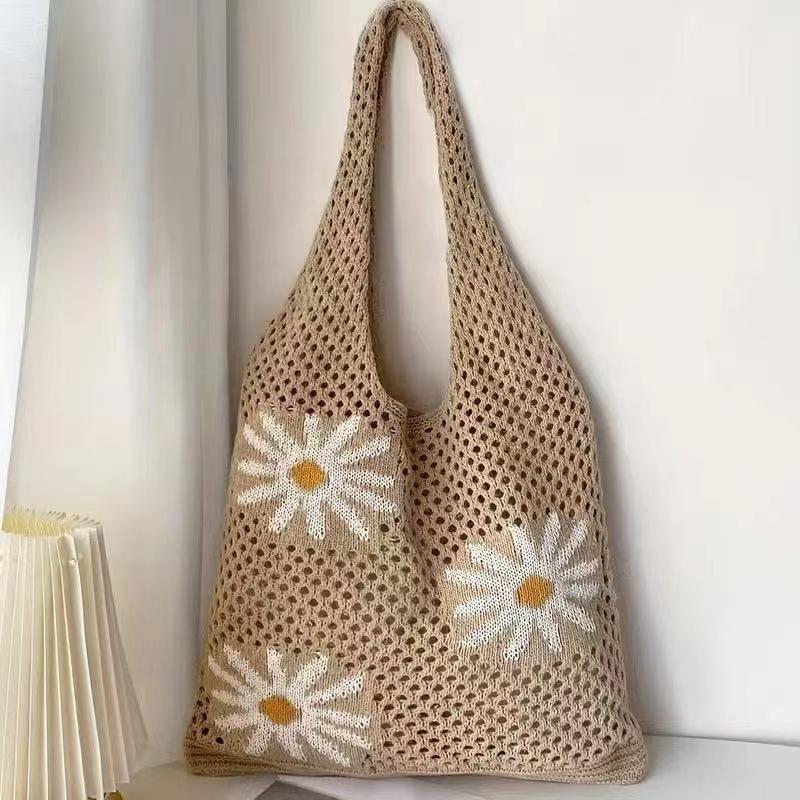 Hollow Hand-woven Bag Women's Leisure Large-capacity Straw Bag Seaside Vacation Shoulder Beach Bag Knitted Tote Bag