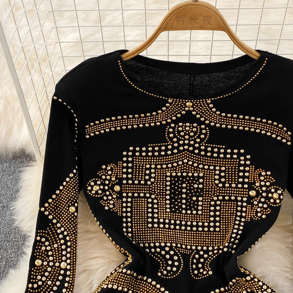 Autumn and Winter European and American Light Luxury Temperament Round Neck and Diamonds Waist and Hip Bottoming Dress