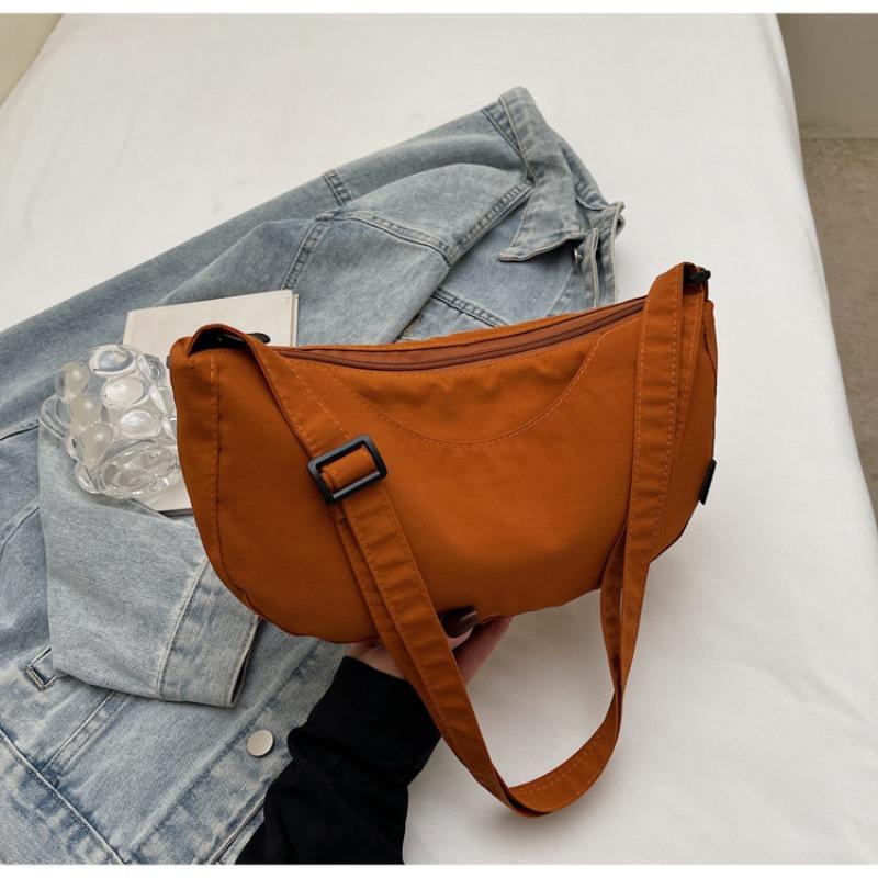Casual and light shoulder crossbody Oxford canvas bag women's waterproof commuter solid color versatile nylon bag