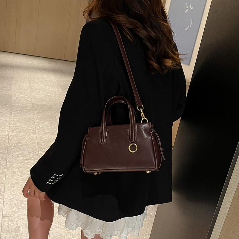 Retro Korean-Style Solid Color Boston Handbag - Women's Single Shoulder Crossbody Bag