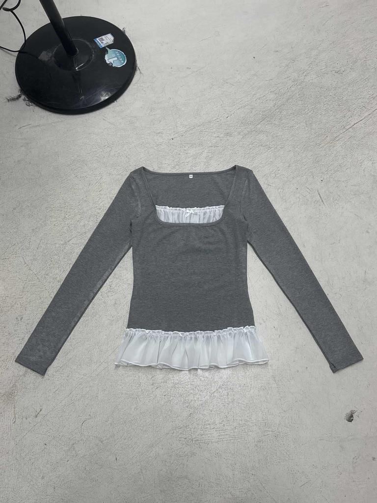 European Faux Two-Piece Lace Long-Sleeve T-Shirt, Slimming & Flattering Autumn Top for Women