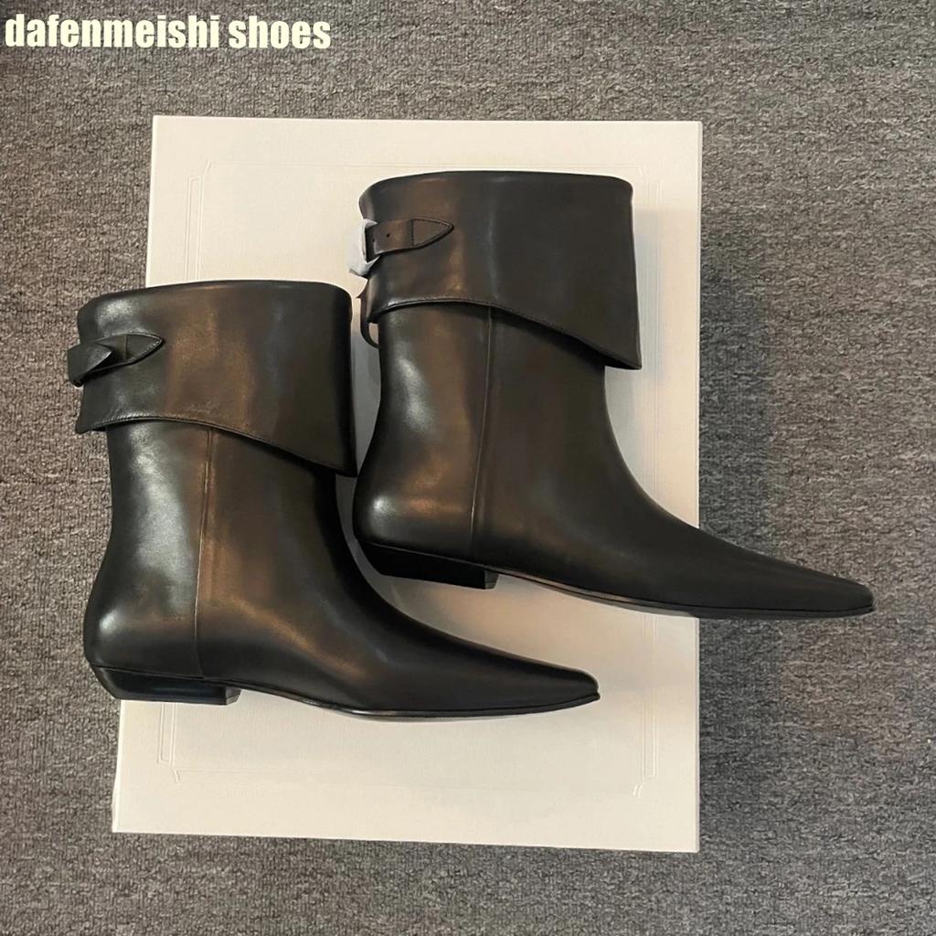 Fashion 2025 Autumn Winter Pointed Toe Flat Sole Boots Western Cowboy Boots Women's Low Heel Belt Buckle Turnover Short Chelsea Boots