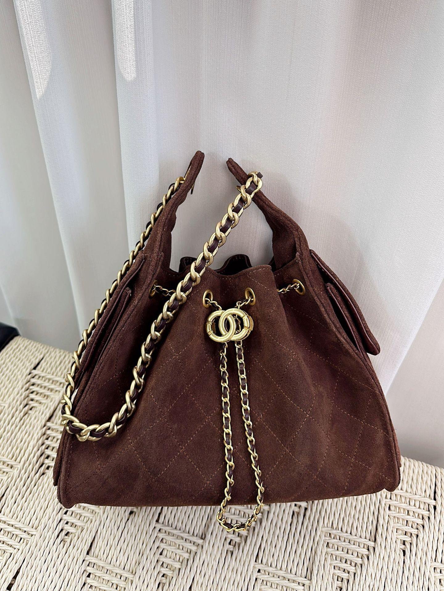 

Small Pinecone Leather Drawstring Cowhide Single-Shoulder Bag Washed Leather Hobo Underarm Bag Real Leather Bucket Tote Bag Women 26x20x13cm кавовий