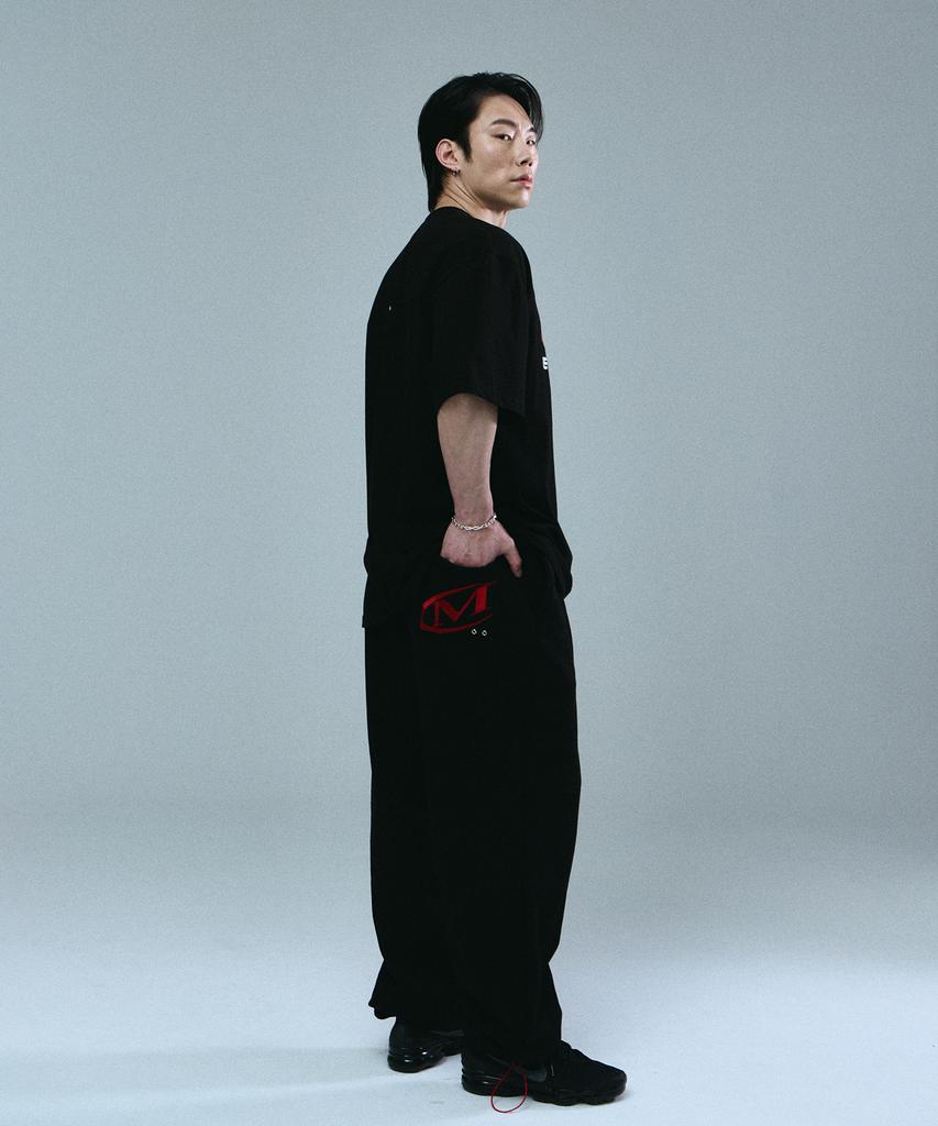 Mihag Pocket Logo Wide Pants (Black)