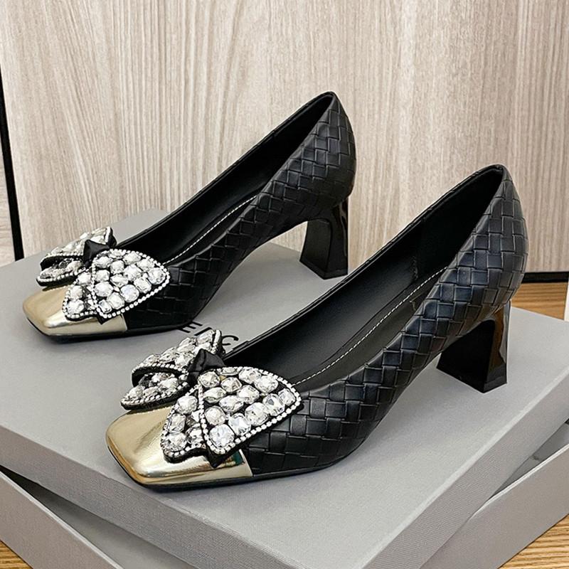 Luxury Rhinestone Bow Mary Jane Pumps High Quality Square Toe Shallow Designer Brand Sandals Women Fashion Comfort Slide Sandals