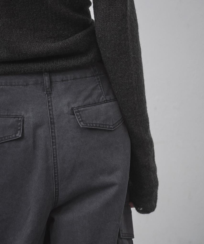 MUSINSA STANDARD WOMAN Pigment Wide Cargo Pants [Charcoal Grey]