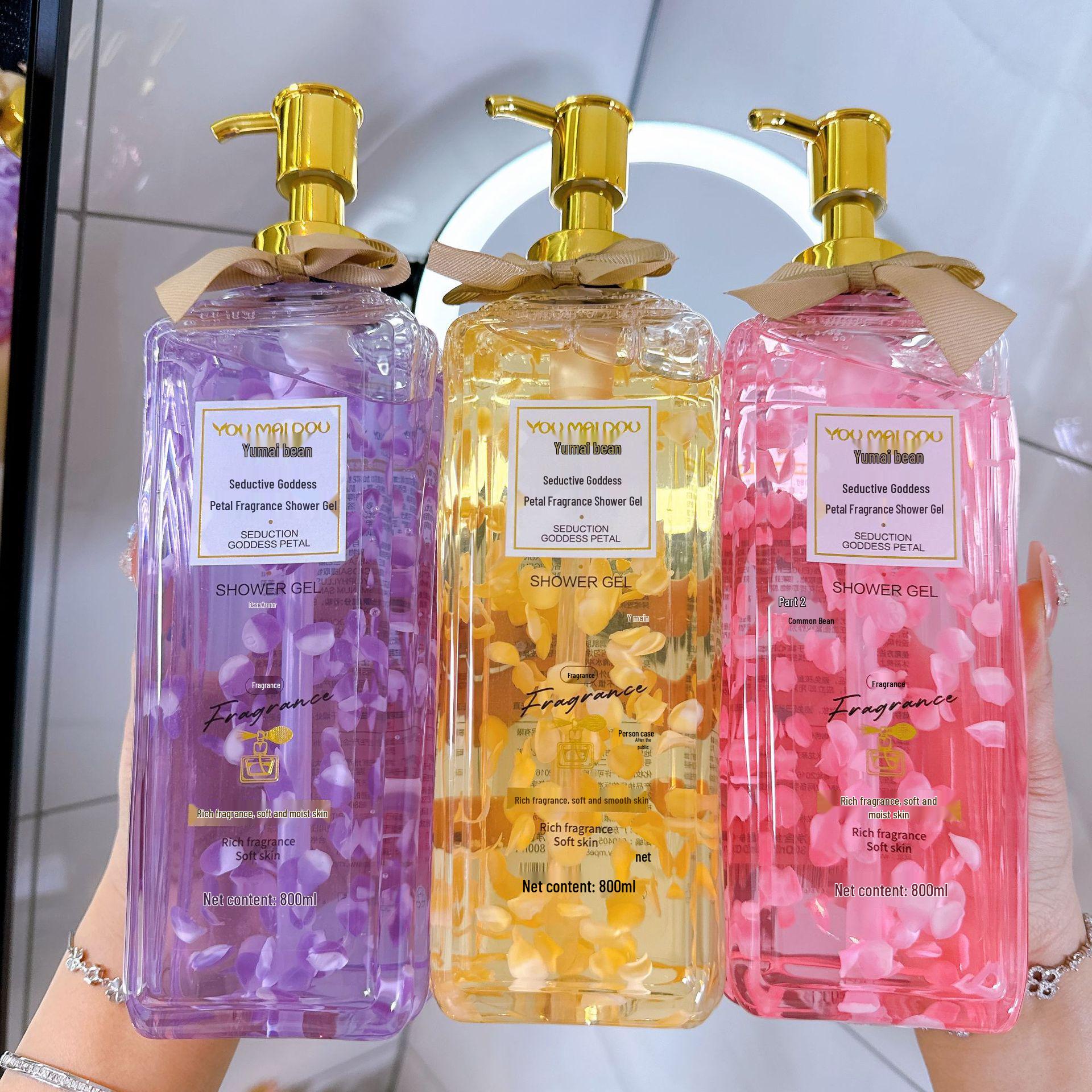 Tempting Goddess Petal Fragrance Shower Gel: Long-Lasting Scent & Softens Skin 800ml Pink