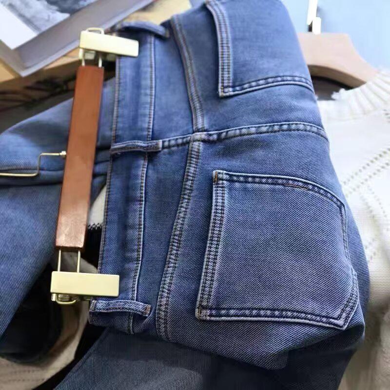 Women's Plus Size High Waist Light Blue Velvet Thickened Jeans for Autumn and Winter